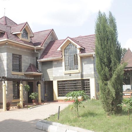 Eshborns House - Near Jomo Kenyatta International Airport And Sgr With Shuttle Services Syokimau Экстерьер фото