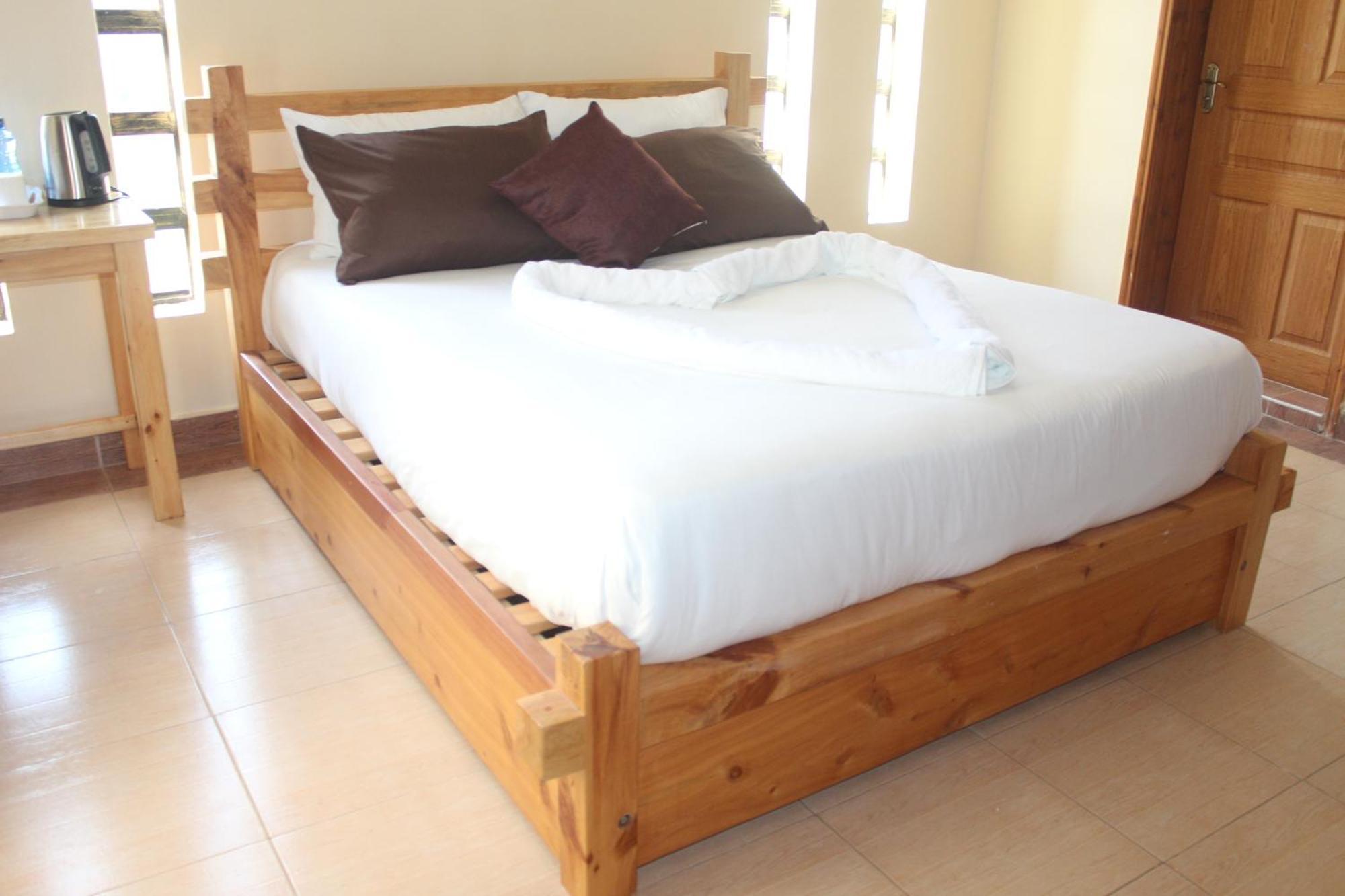 Eshborns House - Near Jomo Kenyatta International Airport And Sgr With Shuttle Services Syokimau Экстерьер фото